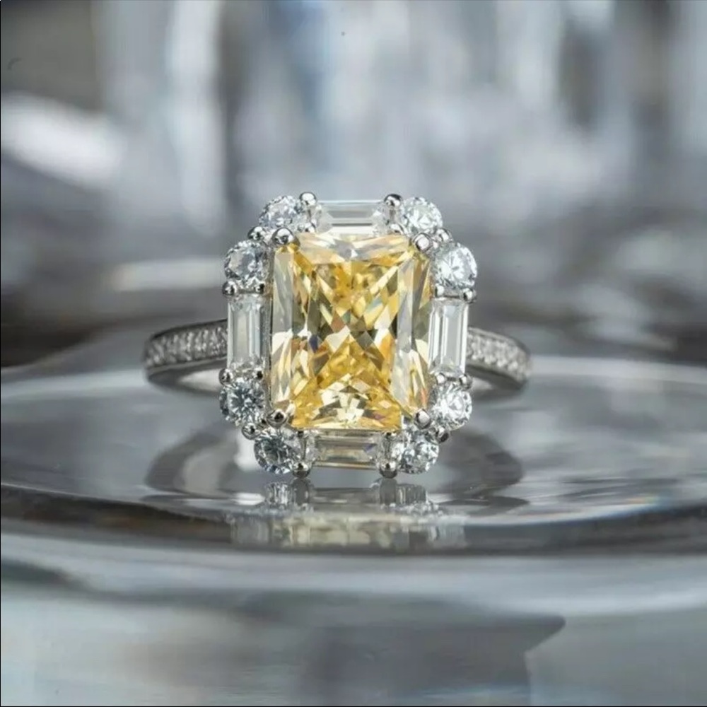 New Women’s 925 Silver Noble Radiant Cut Ring - Picture 4 of 6